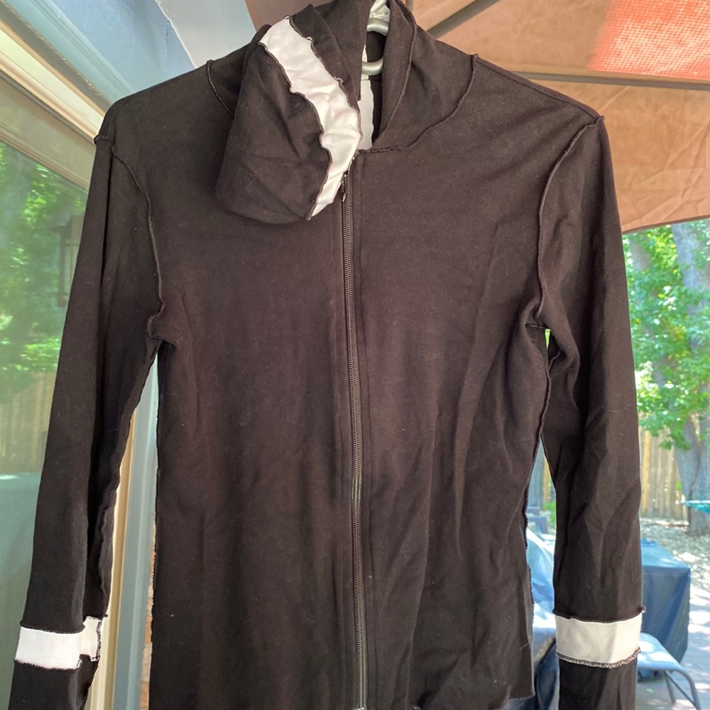 Tco Black & White hoodie